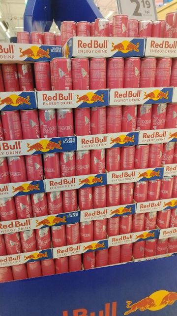 Fast Delivery Imported Brand Strong Flavored Taurine Drink Redbull 250ml 24 Cans Energy Drinks - Image 4