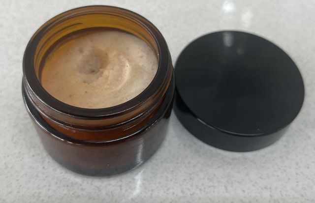Milk Pure Body Scrub Size 50ml Port Durban Form Butter Scrubs Shelf Life 2 years Brand Name Milk Pure Packaging Amber Glass - Image 2