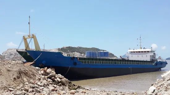 2000ton Offshore Self-Propelled Double Hulled Deck Cargo Barge Lct ...
