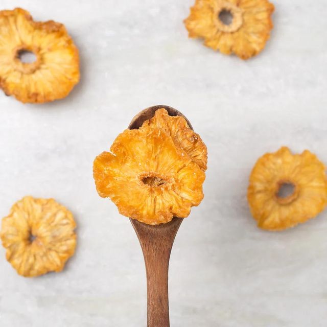 Deliciously Dried Pineapple Chunks With Pineapple Rich Aroma And Full Flavor Ideal For Snacks And Ingredients - Image 3