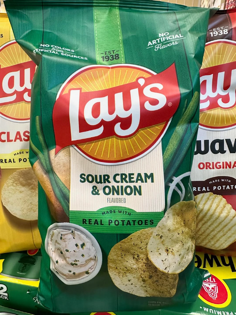 WORLD FAMOUS LAY’S POTATO CHIPS MADE FROM REAL POTATOES 130gx12 PACKS PER CARTON FOR SALE - Image 4