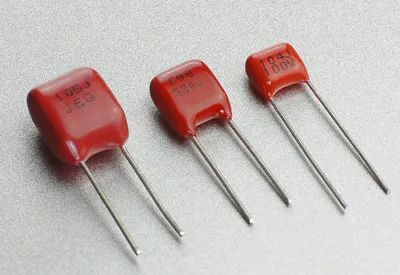 Metalised Polyester Film Capacitors Voltage Rating 100v, 250v, 300vac, 400v Capacitance Value 001, 0047, 0056, 022, 027, - Image 1