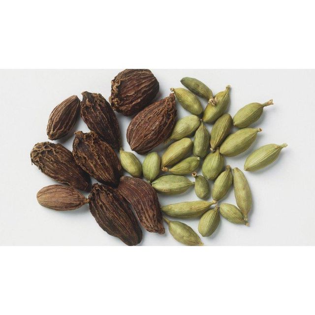 natural green cardamom benhigh grade green cardamom elaichi pods bulk supplier premium spice for export tea companies and food processing industries worldwideefits forbuy bulk green elaichi cardamom pods at best price premium spice for tea cooking desserts and food manufacturingdigestion weight loss and immunity boost fresh elaichi pods for daily use in tea cooking and herbal remedies - Image 1
