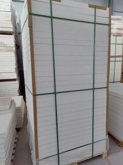 1000c High Strength Calcium Silicate Board Packaging Pallet Place of Origin China Type Refractory Material - Image 3