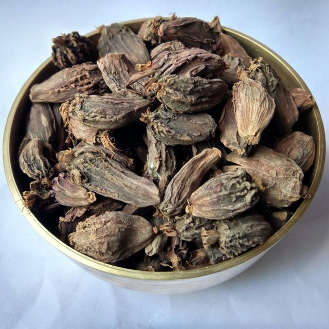 Organic Black Cardamom Premium Cardamom Pods Wholesale Supply Rich Aroma And Flavor For Export Markets - Image 5