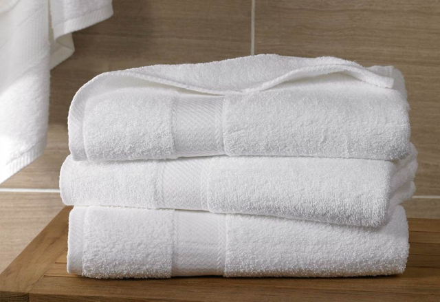 Cotton Towel Color White Texture Cotton Intended Use Bath Towel Quality Standard Hotel Quality Environmental Claim - Image 1