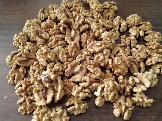 Walnuts in Shell Fresh and Dried Walnut Kernels Origin China Storage Shade Processing Raw Trademark sugo Model NO. - Image 3