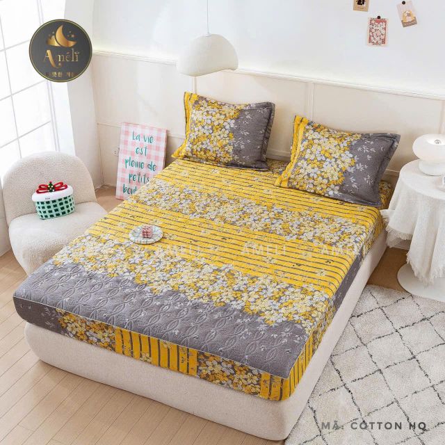 Bed linen - Image 1