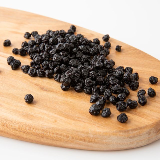 Sweet Organic Dried Blueberries Carefully Packaged Dried Blueberries For Smoothies Trail Mix And Healthy Snacking - Image 5