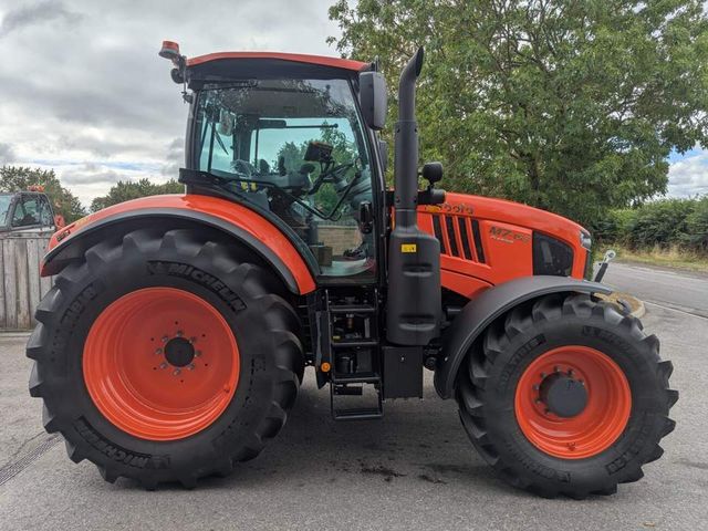 Used M7153 Premium 70HP 4WD Wheel Tractor Gear Drive Farm Utility with Engine Gearbox Pump - Image 4