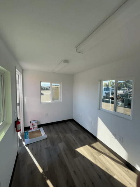 20ft Refurbished Office Shipping Container for Sale - Image 2