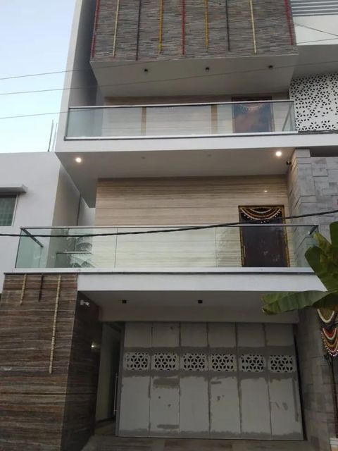 Transparent Tempered Glass Railing Design Panel Position Stairs Color Transparent Frame Material Aluminum Country of Origin Made in - Image 3