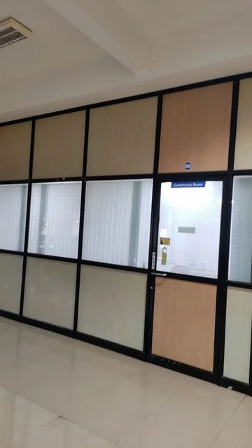 Modular Office Partition Material Aluminum Panel Thickness 60 mm Usage/Application Office Application Area Interior Partition Type Full - Image 5