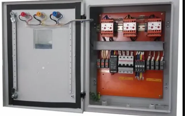 10 kW Solar ACDB Control Panel Function Manage Distribution Of Electricity From Solar Photovoltaic Systems Power Rating 10 Kw - Image 1