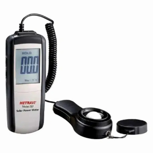 High Single Phase Metravi 207 Solar Power Meter Current 7 A Brand Metravi Voltage 220 V Power Mode High Response Time - Image 1
