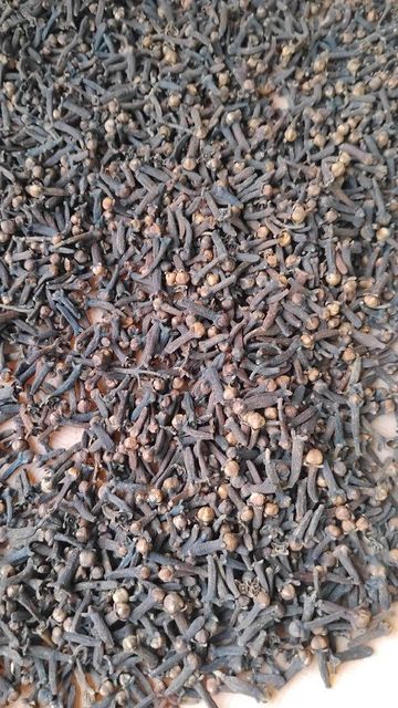 Cloves - Image 1