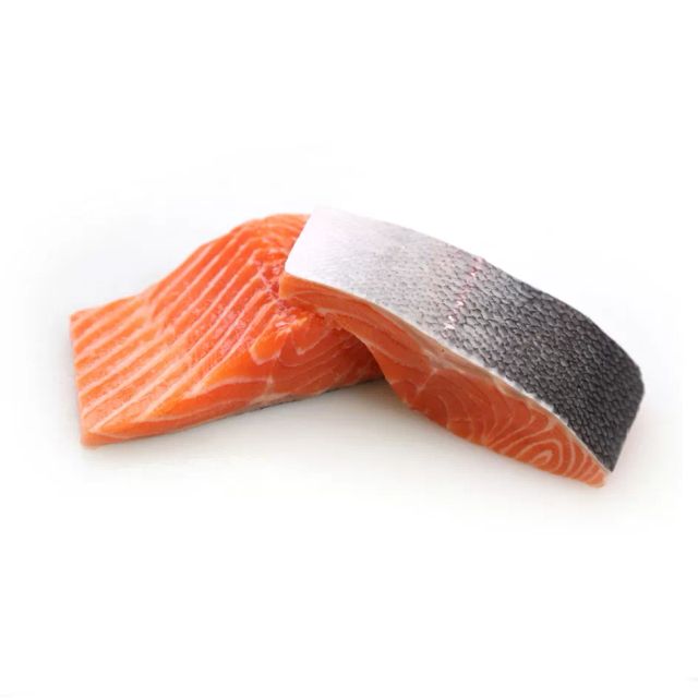 Wholesale High Quality Atlantic Frozen Salmon Whole Fish Vacuum Pack 10kg Low-Fat 24 Months Shelf Life Low Price - Image 1