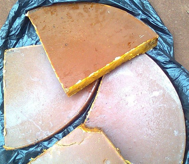 beeswax – product photo 2, product detail gallery