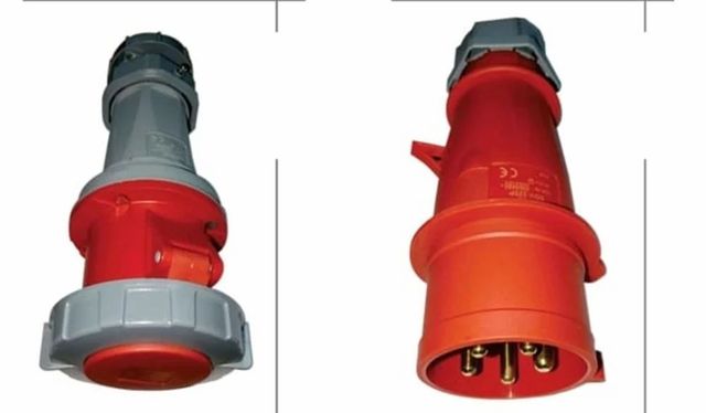 16A Industrial Plug Sockets Voltage 220V IP Rating 44 MCB Protected Yes Current Rating 16A Interlock Facility - Image 5