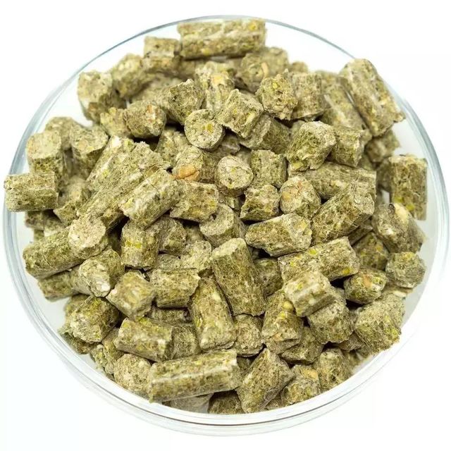 Quality alfalfa hay bays / Alfafa pellets / Dehydrated Alfalfa cubes Top Quality Alfalfa Hay Feed Bales Packaging Cattle horse Food Grade for Animal Feeding Stuff Alfalfa / Timothy Hay/ Alfalfa Hay - Image 4