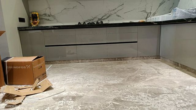 U-Shape Modern Acrylic Modular Kitchen Material Acrylic Appearance Modern Delivery Charges Yes Maintainence Dry Cloth Kitchen Design - Image 4