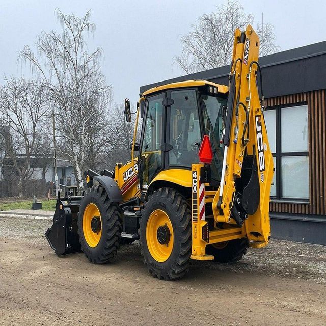 JCB 4CX Backhoe Loader Diesel Wheel Loader 1.0m Bucket 8500kg 74kW Power High Operating Efficiency Medium Backhoe Loader - Image 2