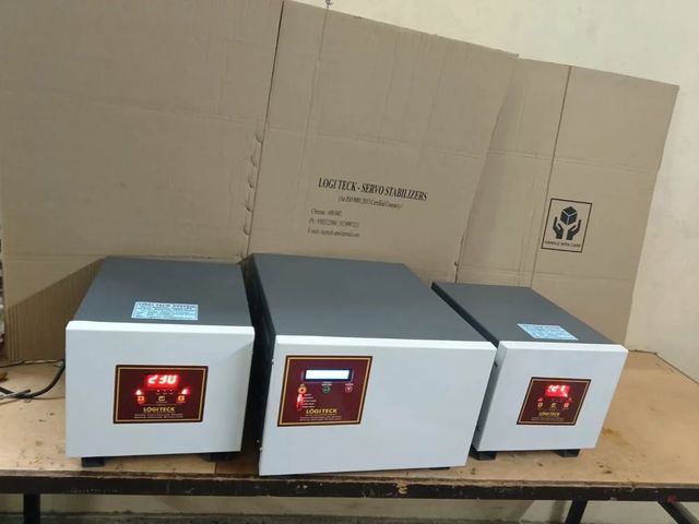 Air Cooled Servo Controlled Voltage Stabilizer Input Voltage 250V Load capacity 75 KVA Cooling Method Air-cooled Over Load Capacity 110 - Image 3