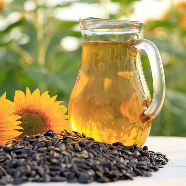 2026 Organic Refined Hydrogenated Sunflower Oil 99% Purity Premium Quality Cooking Oil in Bulk or Plastic Bottle for Food Use - Image 3