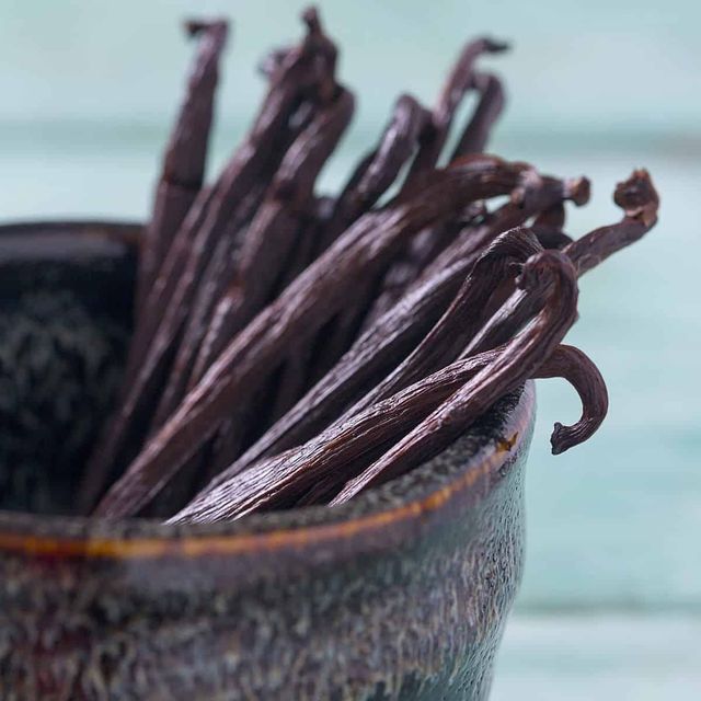 Vanilla Beans Whole Pods Carefully Selected Fresh Natural Beans Rich In Flavor - Image 2
