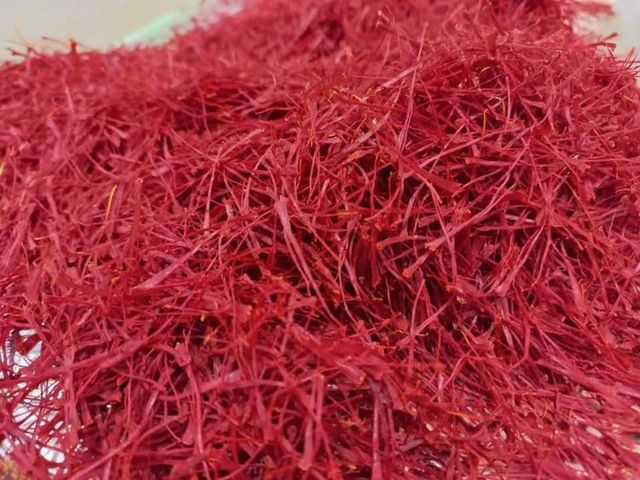 Premium Negin Saffron – Pure, High-Quality Saffron Threads for Cooking & Health - Image 4