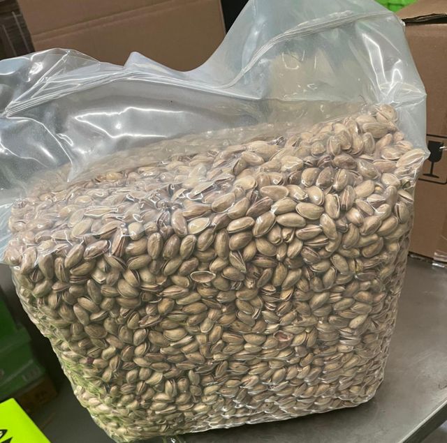 Pistachio in shell - Premium Quality - Raw or Roasted & salted dameged 2% - Image 2