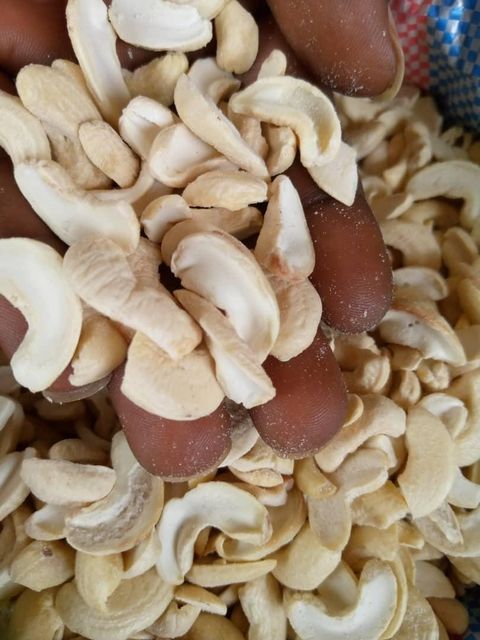 Cashew nuts *CASHEW NUT KERNEL WW180/WW240/WW320/WW450/LWP* _Colour:_ White _Grade:_ WW180, WW240, - Image 1