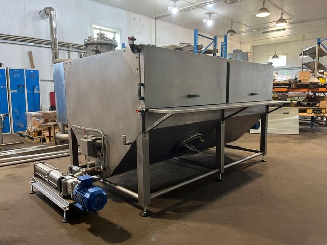 Fat Melting Chamber Capacity 200–1500 L/h Heating Type Autonomous Origin European Continent Maximum Operating Pressure 0.3 Bar - Image 2