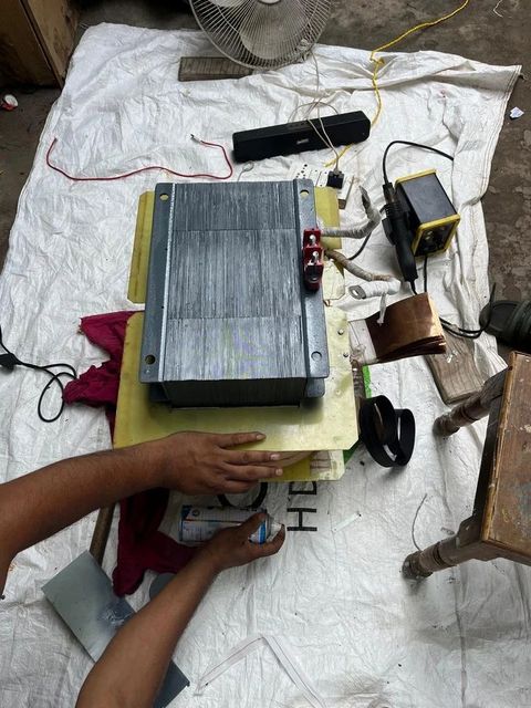 100 kVA Single Phase Transformer Warranty 1 years Power 100 kVA Input Voltage 8000amp Type Isolation Country of Origin Made in India - Image 1