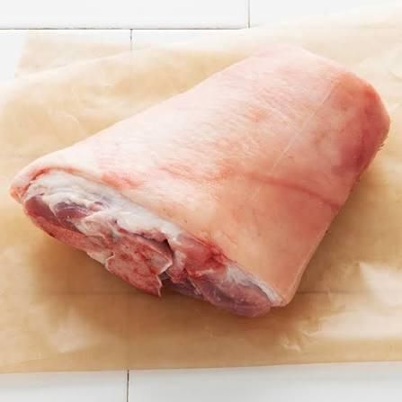 FROZEN PORK KNUCKLE BONE-IN / PORK HOCKS Clean Fresh Nutritious Bulk Packaging Top Grade 10kg BQF Process - Image 3