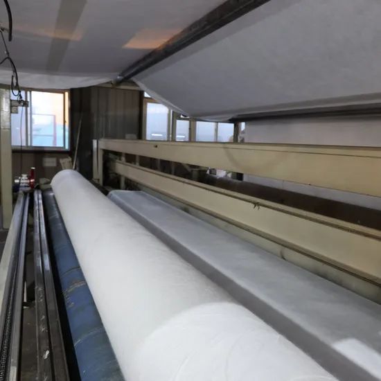 0.75mm Geocomposite Geomembrana De HDPE Material Polyester Transport Package Plastic and Woven Bag Package Gross Weight 300.000kg - Image 4