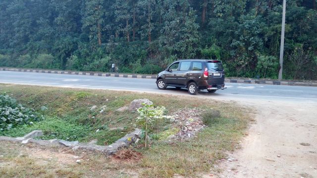Xylo Taxi Service Northeast No of Persons 5 Start Date 11-nov-2017 Pick-up Location guwahati Destination Location - Image 4