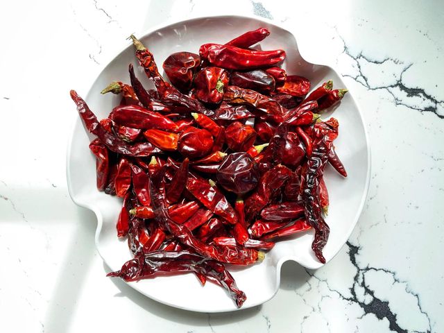 High Quality Ready Stock Dried Red Chili Powder Raw Cayenne Pepper Powder AD Dried Process Sri Lanka 2 Year Shelf Life - Image 4