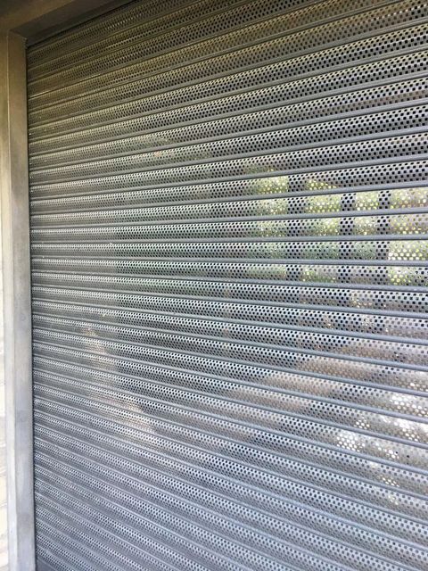Motorised Iron Rolling Shutter Height 15 Feet Slat Type Plain Usage Area Godown Operation Motorized Material Mild Steel Shutter Thickness 0.8 - Image 3