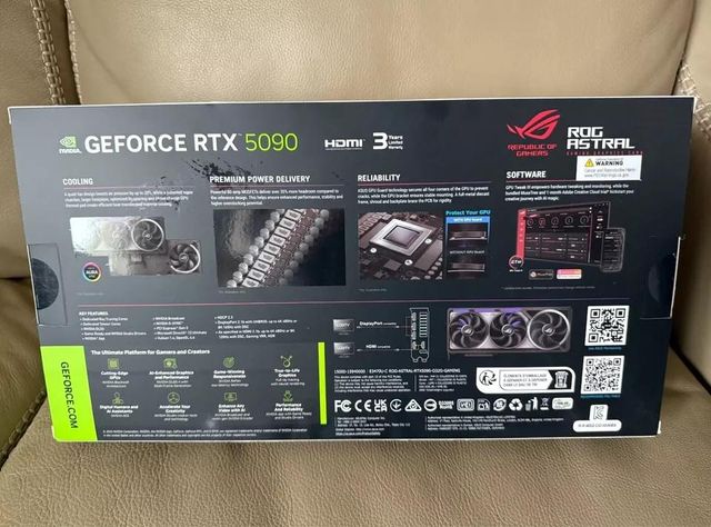 For Sale ASUS GeForce RTX 5090 32GB GDDR7 Brand New - Image 2
