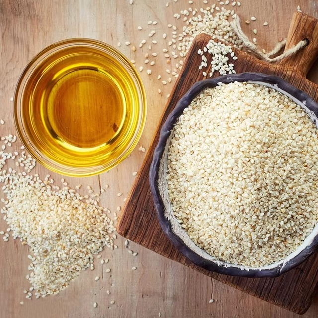 Refined Sesame Seed Oil Prepared With Advanced Refining Methods Supporting Exceptional Purity - Image 4