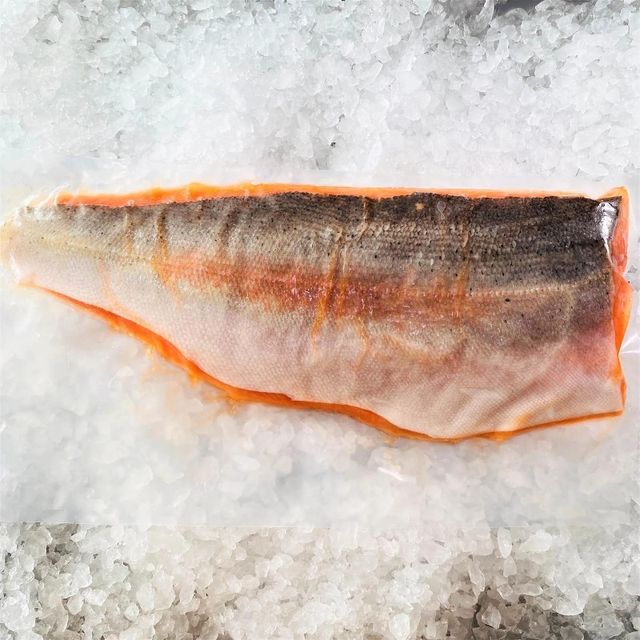Best Quality Atlantic Trout Fresh Farm Raised Seafood Special Offer for Hotels Restaurants and Catering - Image 4