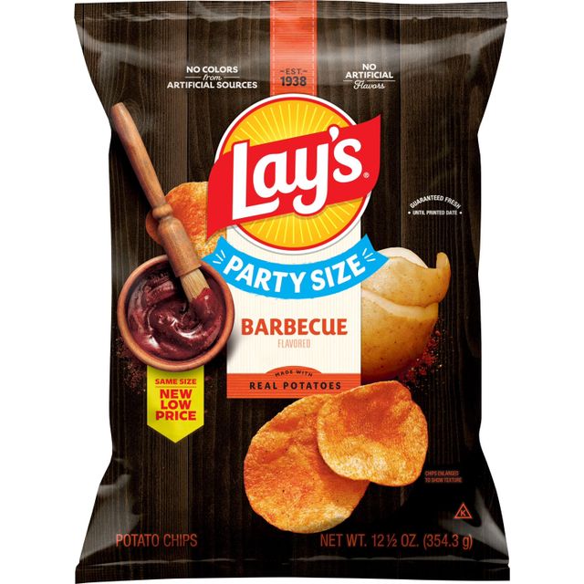 Lays Chips Crunchy Snack Pack Made With Quality Potatoes And Bold Flavor For Happy Snacking Moments - Image 1