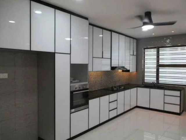 Stainless Steel Modular Kitchen Privacy Feature Privacy Aesthetic Design Stylish Workspace Functionality Functional Soundproofing Capability - Image 3