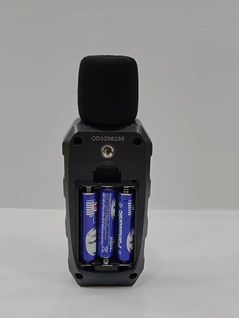 Rtek Digital Sound Level Meters Brand Rtek Resolution 0.1db Accuracy 1.5dB, ±1.5db Dimensions 52*30*128mm Storage humidity - Image 2