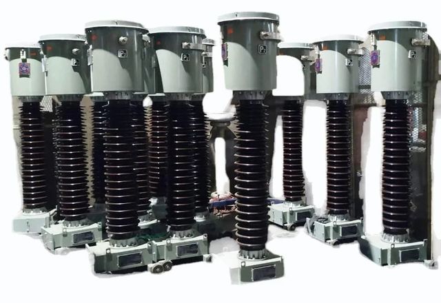 132KV Single Phase Current Transformer Frequency 50 Hz Phase Single Phase Voltage Rating 132kv Primary Current 75 A Winding Material - Image 2
