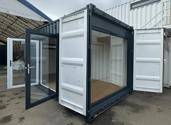 20ft x 8ft Custom Shipping Container Conversion – Portable Building - Image 5