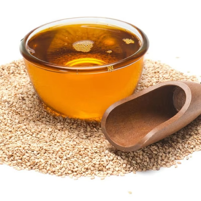 Refined Sesame Seed Oil Naturally Filtered From High Quality Sesame Seeds Delivering Fresh Aroma And Fine Texture - Image 4