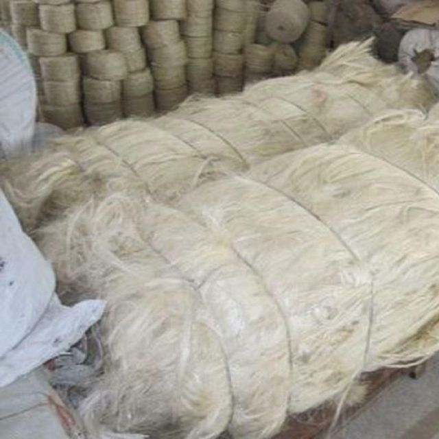 Industrial-Grade Flame Retardant Sisal and Hemp Fiber – Sustainable Coconut-Based Natural Fiber for UG Concrete Use, Building Materials Reinforcement, and Affordable Bulk Wholesale Supply - Image 4