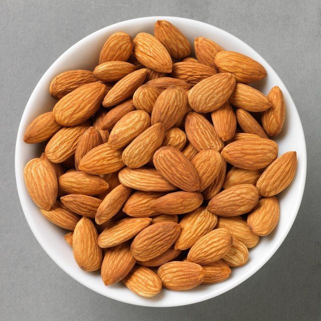 Best Quality California Almonds Fresh Cleaned and Graded for Snacks Bakery and Confectionery Use - Image 5
